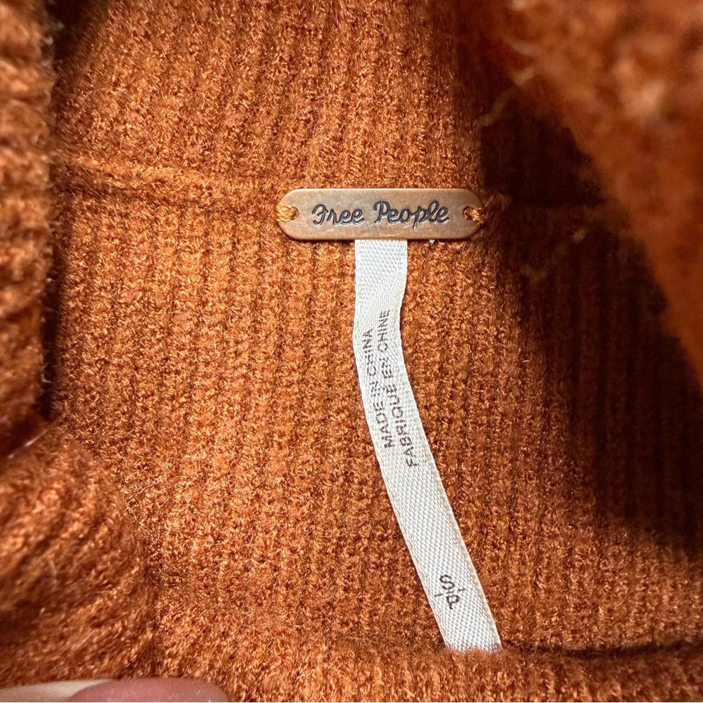 Free People Colorblock Turtleneck Sweater Oversized Pink Brown S - Picture 5 of 6